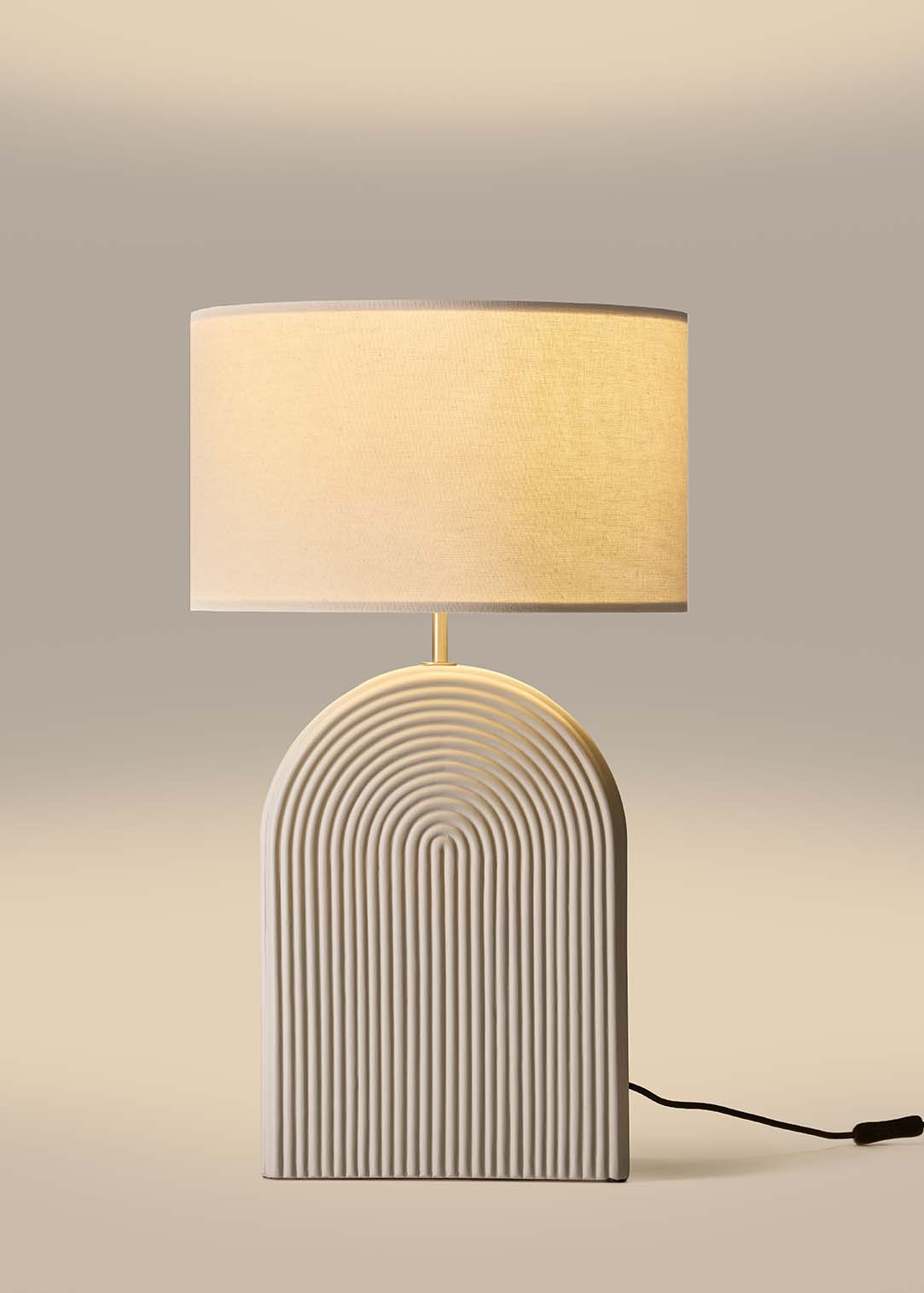 Lopo Table Lamp, image: Aromas