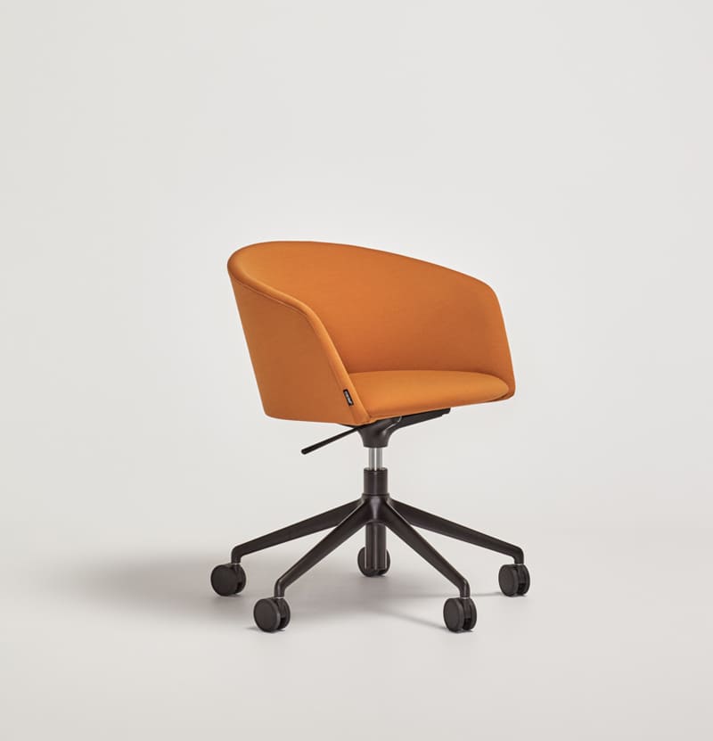 Moon Chair 663DR, image: Capdell