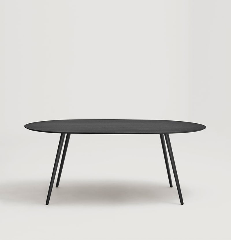 Gazelle table, oval, image: Capdell