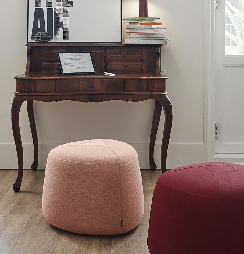 Atoll pouf, image: Capdell