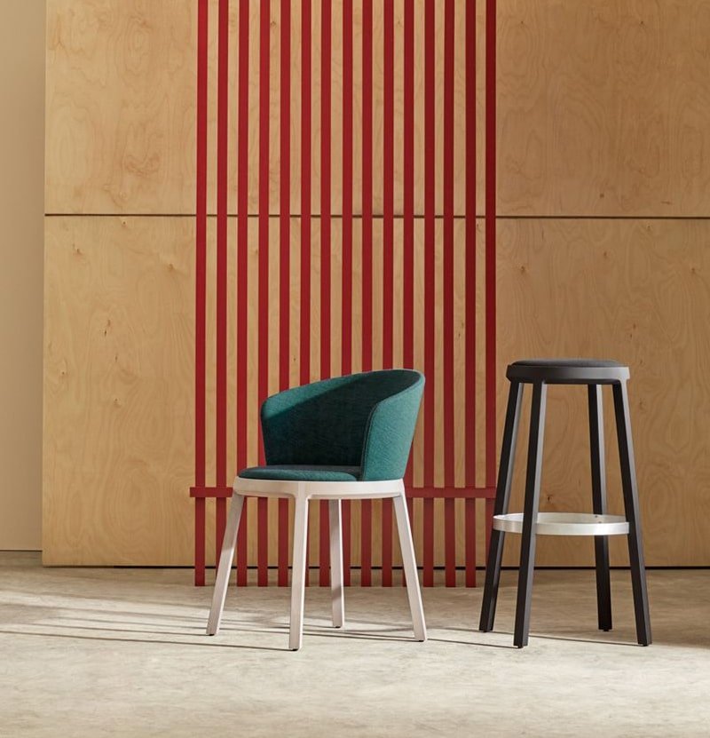 Capdell Aro Chair, upholstered, image: Capdell
