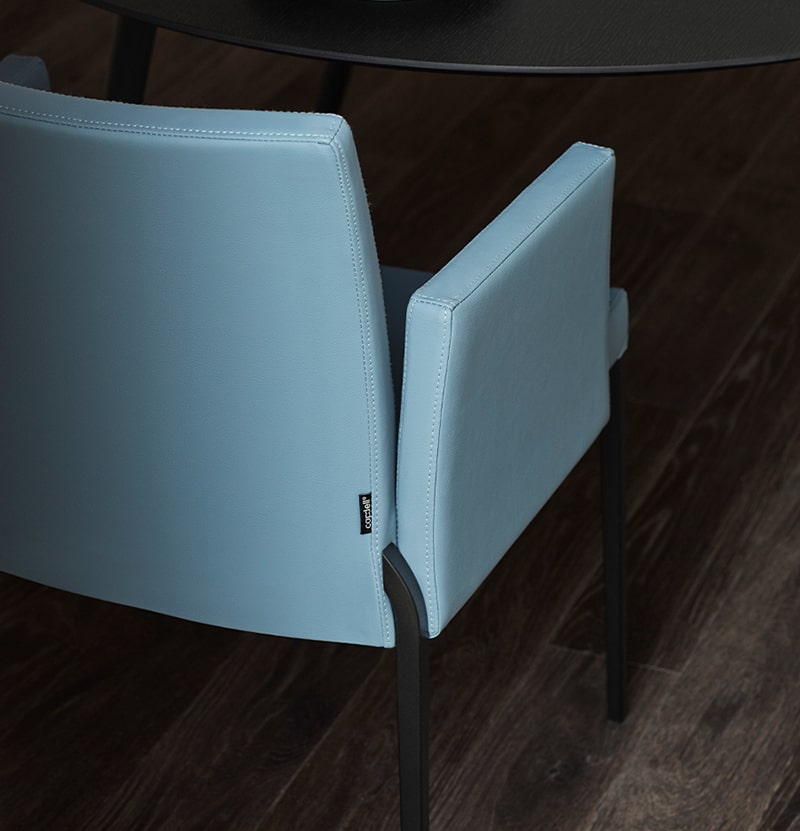 Flick Armchair, image: Capdell
