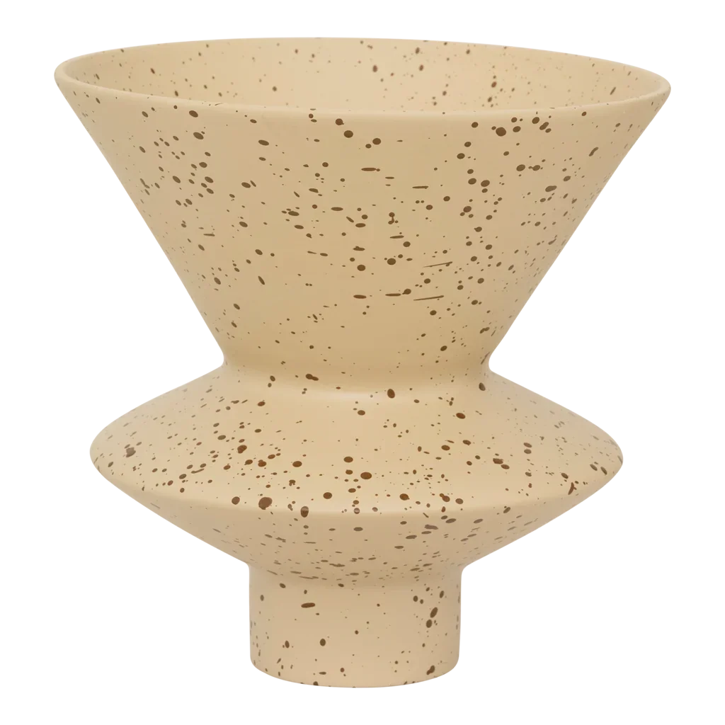 Vase Thandi