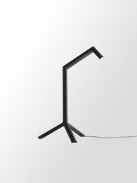Hangman Table Lamp | Photo: Rakumba