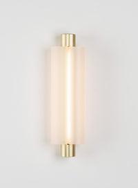 Metropol Wall Sconce - finish | Photo: Rakumba