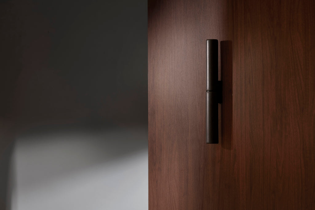 POTTER DS Wall sconce - on timber wall | Photo: Rakumba
