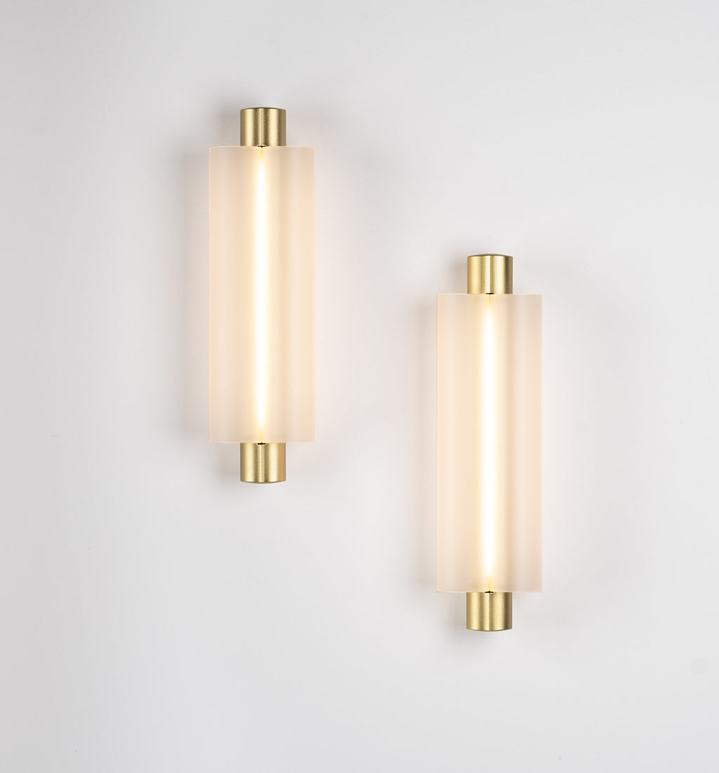 METROPOL Sconce - gold, pair | Photo: Rakumba