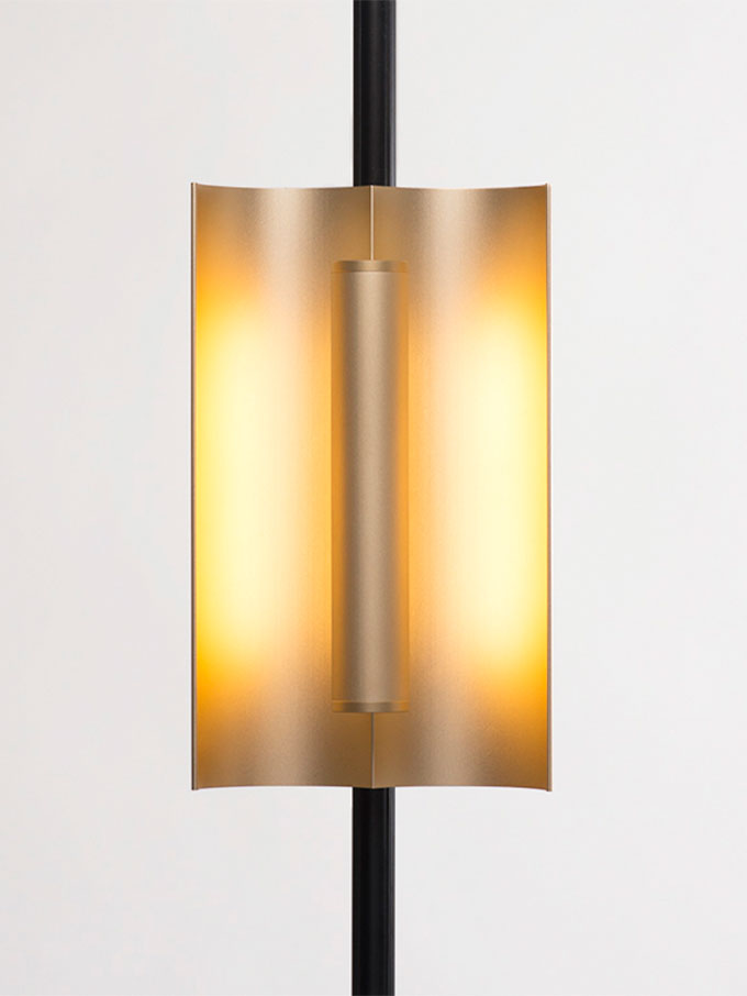 Typography Cilon Rib Rail Luminaire | Photo: Rakumba