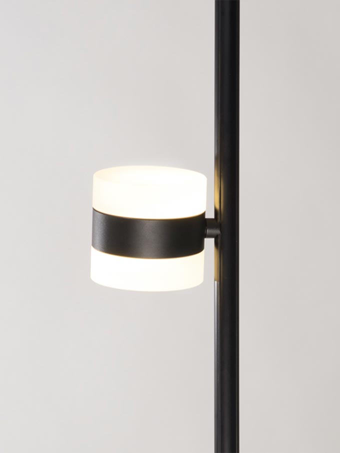 Typography Cilon Layer Rail Luminaire | Photo: Rakumba