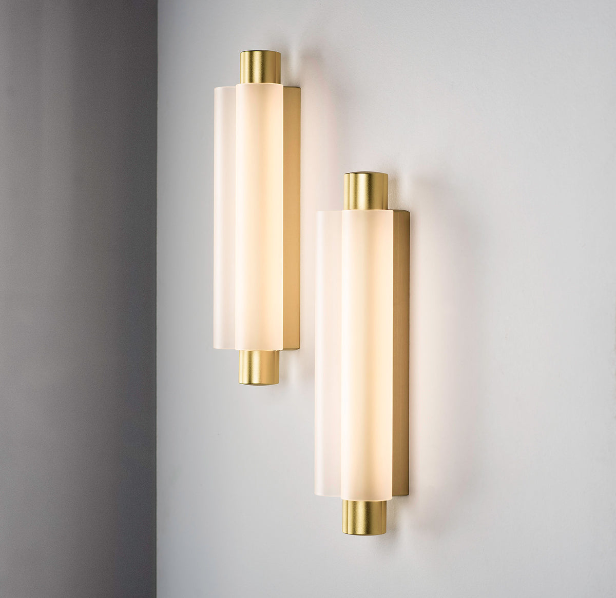 METROPOL Sconce - detail | Photo: Rakumba
