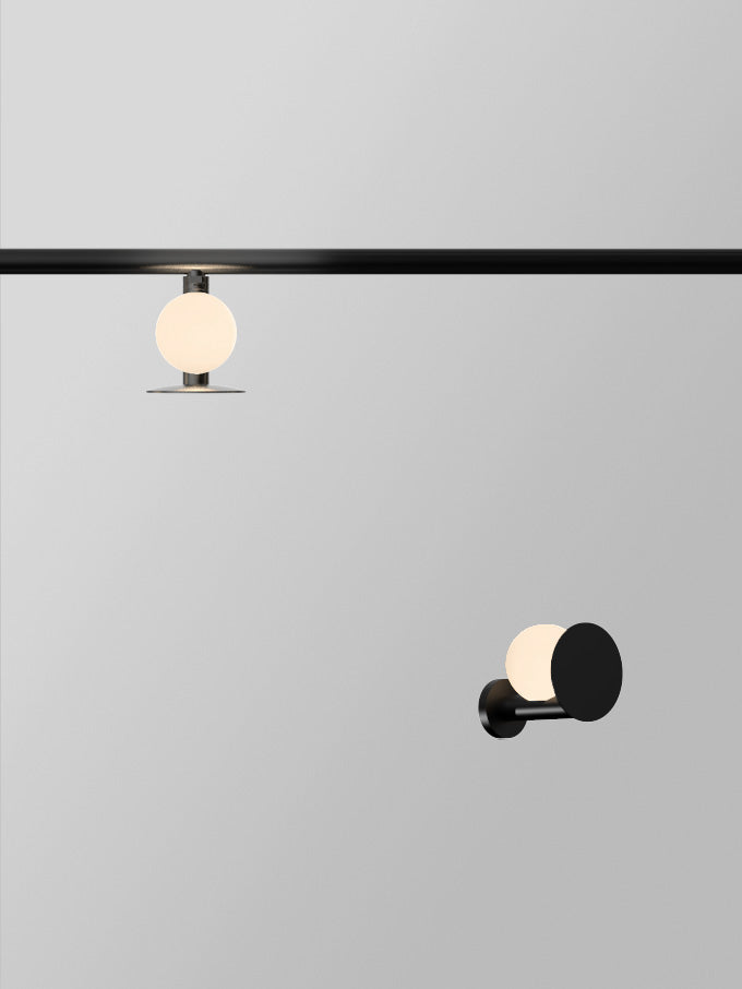 Typography Vela Amid Rail Luminaire | Photo: Rakumba