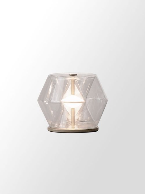 Argyle Table Lamp | Photo: Rakumba