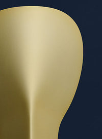 Plume Table Lamp - gold | Photo: Rakumba