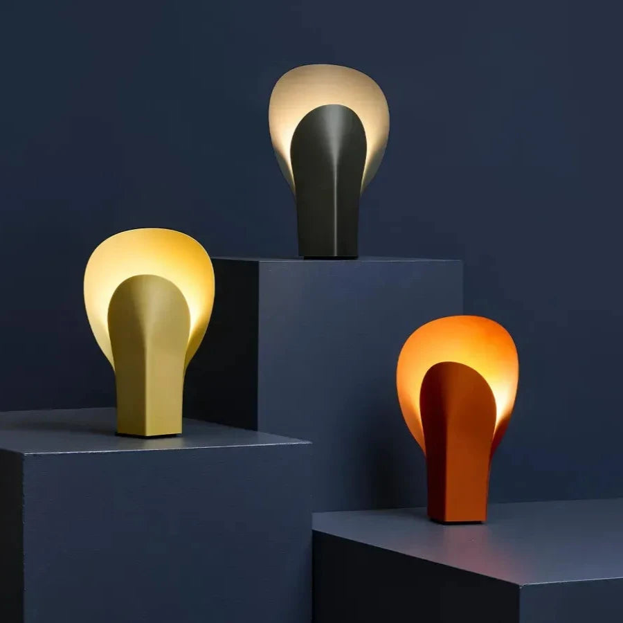 PLUME Table lamp - Anodised