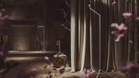 HANGMAN Floor Lamp - garden scene | Photo: Rakumba
