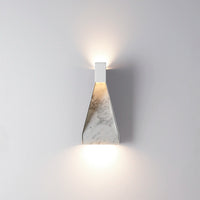 STANDLEY Wall - white, Carrara | Photo: Rakumba