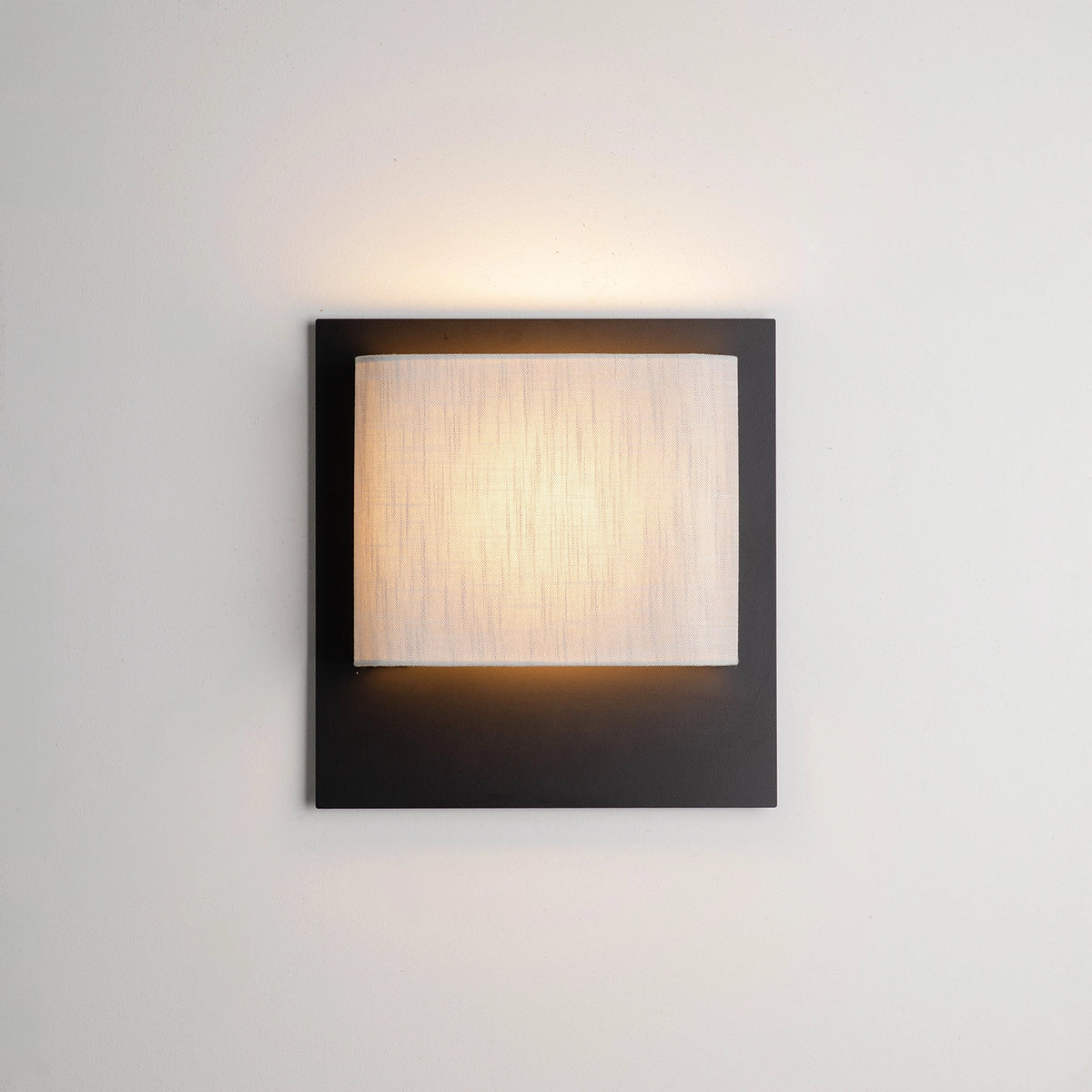 ELWOOD Indoor Landscape - packshot | Photo: Rakumba