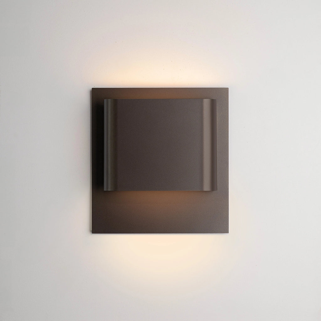 ELWOOD Outdoor Landscape - bronze, lit | Photo: Rakumba
