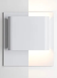Elwood Wall Lamp Outdoor Landscape - shade finish | Photo: Rakumba