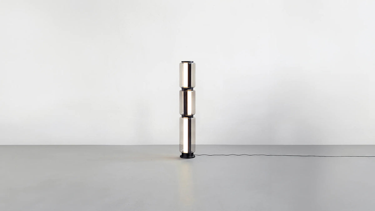 Kyn Floor Lamp Set | Photo: Rakumba