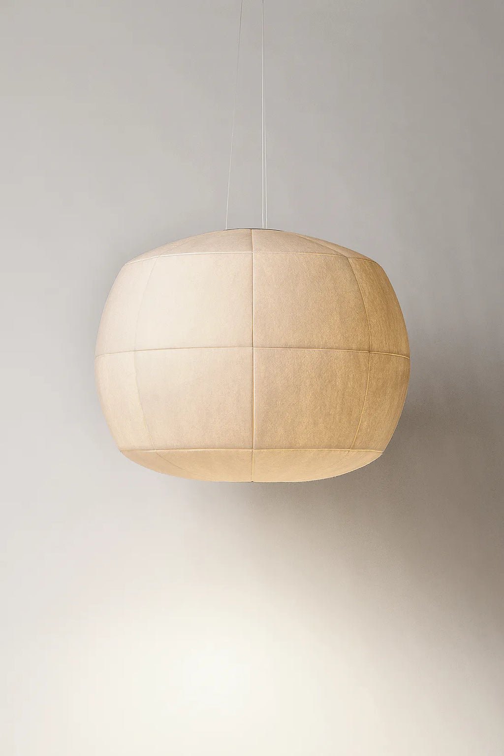 Big Glow Pendant - fully lit | Photo: Rakumba