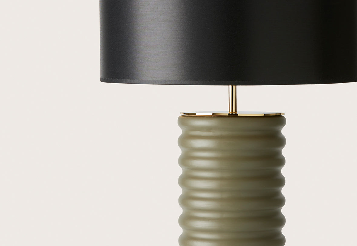 Taro Table Lamp, image: Aromas