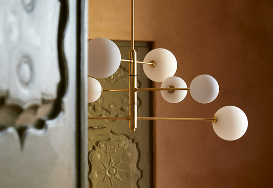 Atom Pendant, image: Aromas del Campo