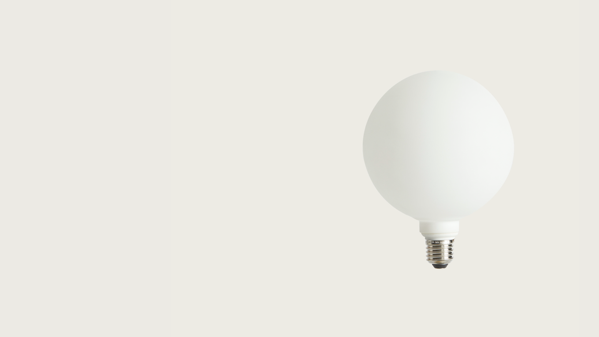 E27 LED Bulb, image: Aromas