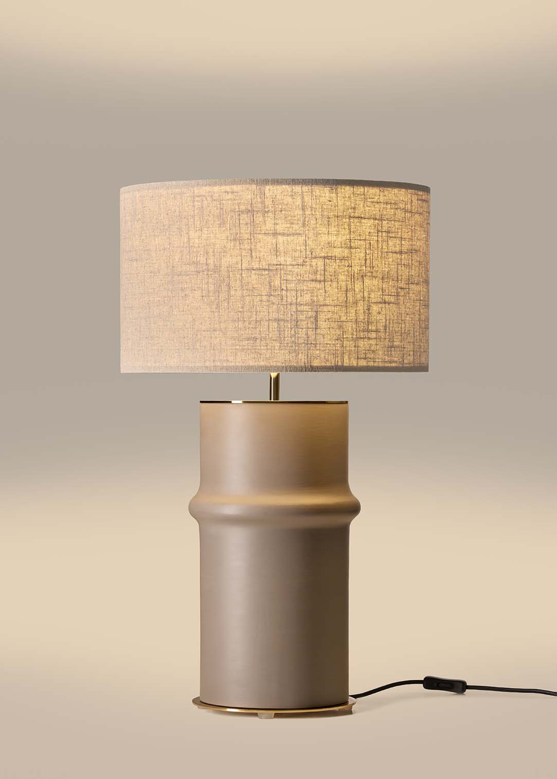 Bambu Table Lamp, image: Aromas