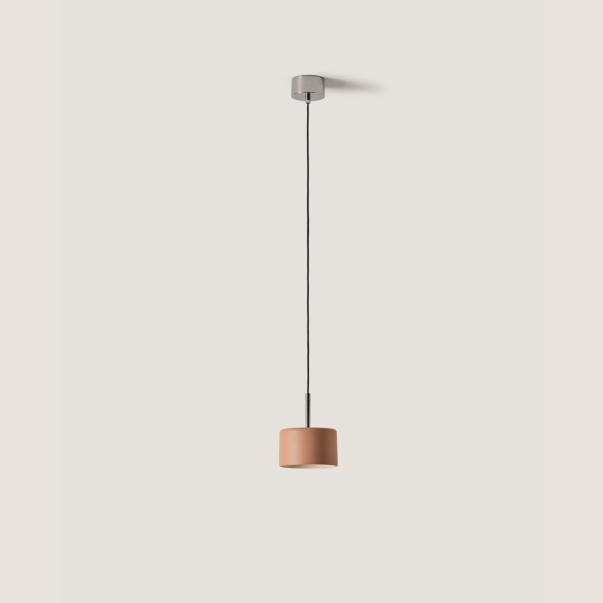 Cora Pendant, image: Aromas del Campo