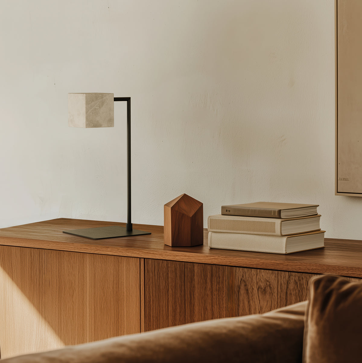 Cubic Table Lamp, image: Aromas