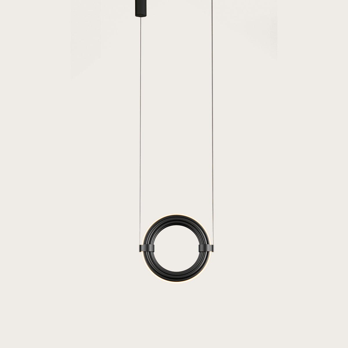 Elli Pendant, image: Aromas