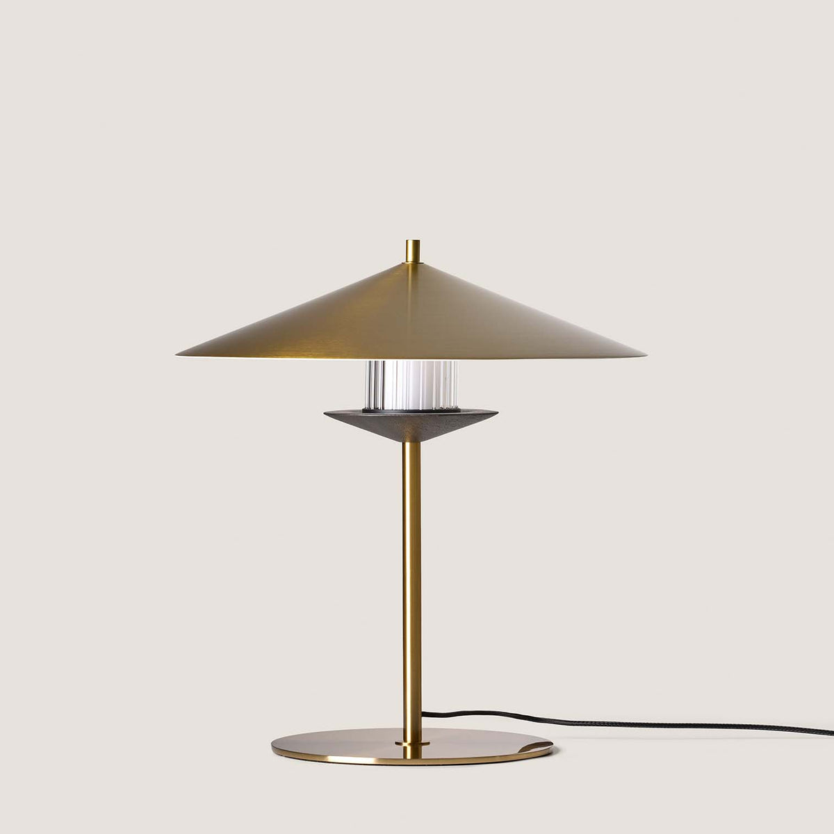 Gehit Table Lamp, image: Aromas