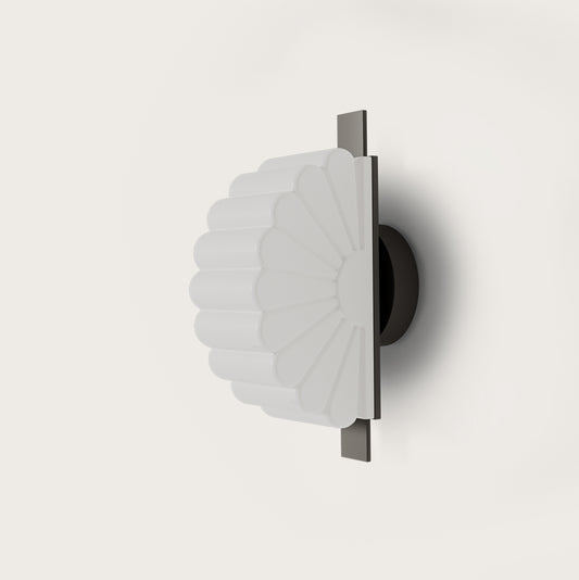 Gina Wall Lamp, image: Aromas