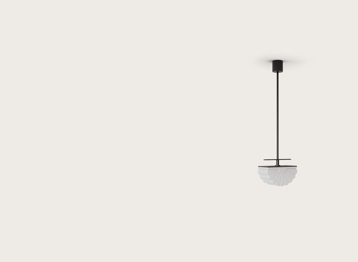 Gina Pendant, image: Aromas
