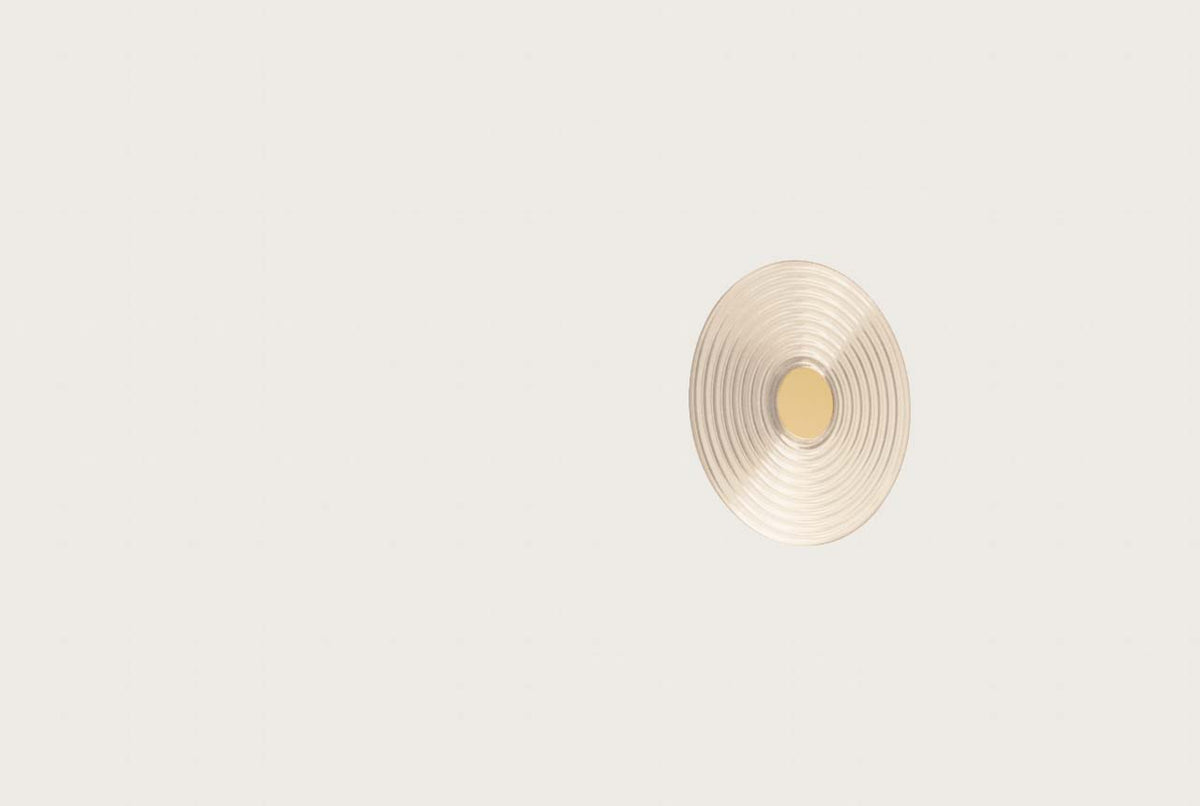 Glic Wall Lamp, image: Aromas