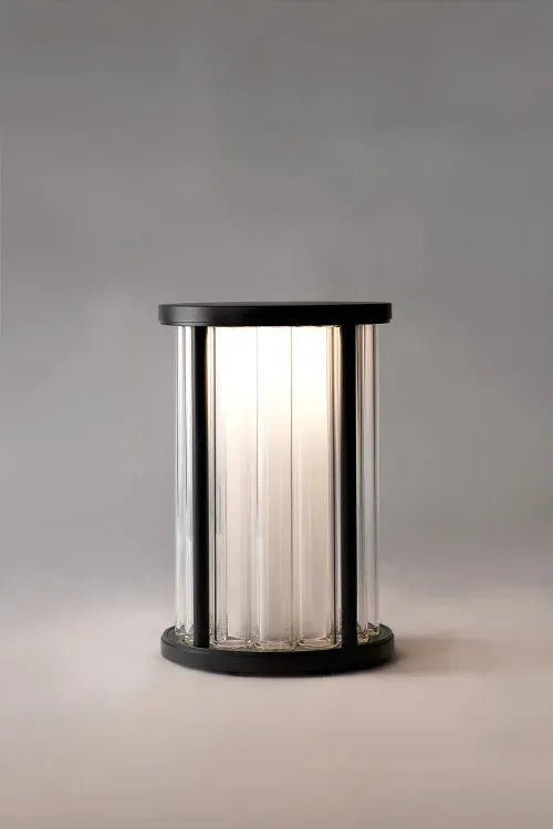 Ion Floor Lamp Classic 450 | Photo: Rakumba