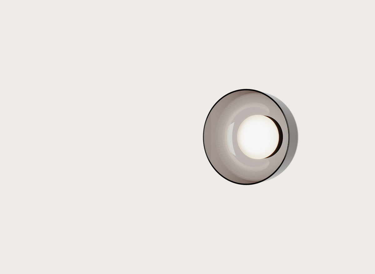 Ipon Wall Lamp, image: Aromas