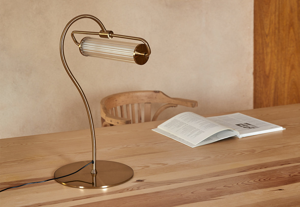 Ison Table Lamp, image: Aromas