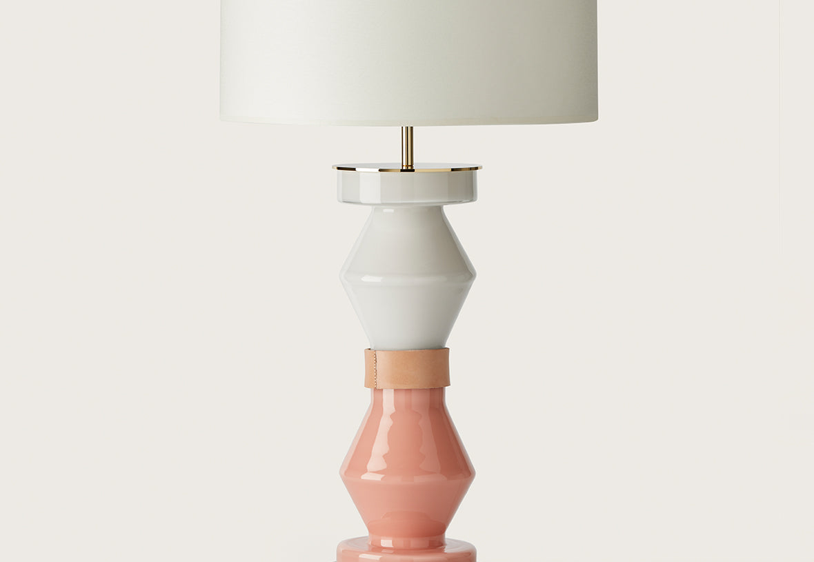 Kitta Kitta Table Lamp, image: Aromas
