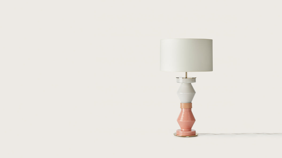 Kitta Kitta Table Lamp, image: Aromas