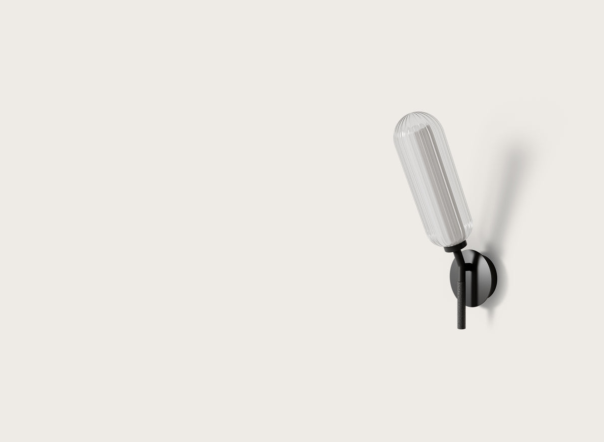 Lari Wall Lamp, image: Aromas