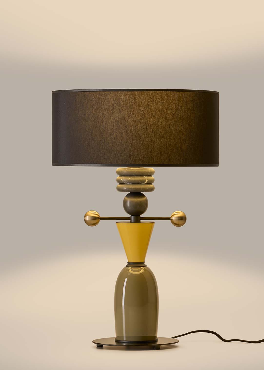 Nuro Table Lamp, image: Aromas