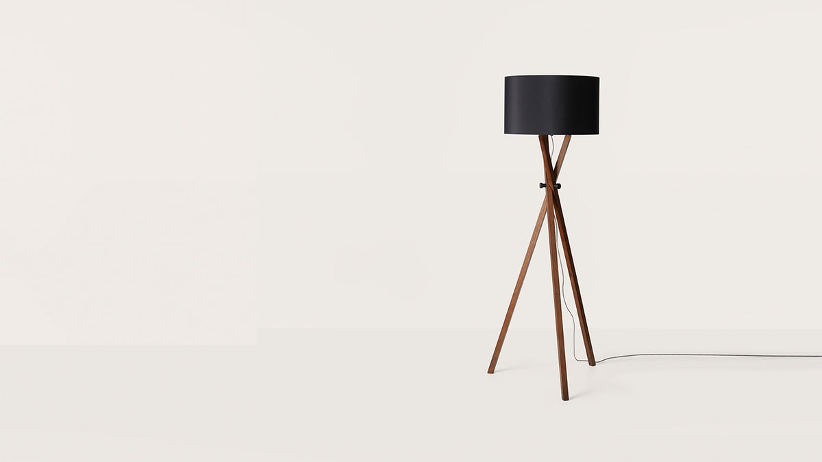 Cot Floor Lamp, image: Aromas