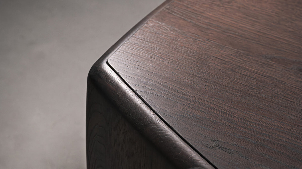 Piet Boon Pam coffee table, image: Piet Boon