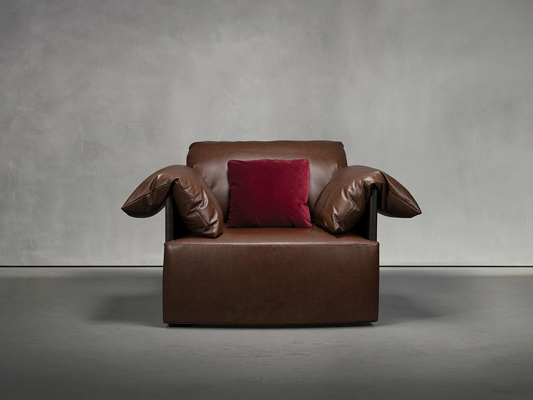 Piet Boon HUGO armchair detail