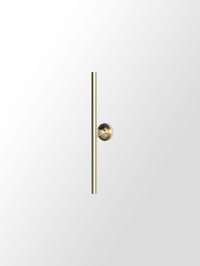 Gallery Wall Lamp | Photo: Rakumba