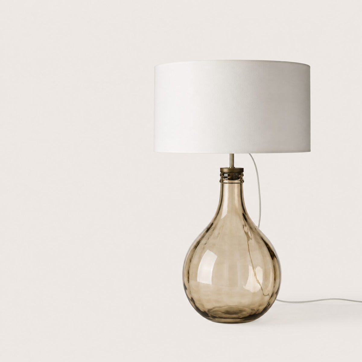 Sam Table Lamp, image: Aromas