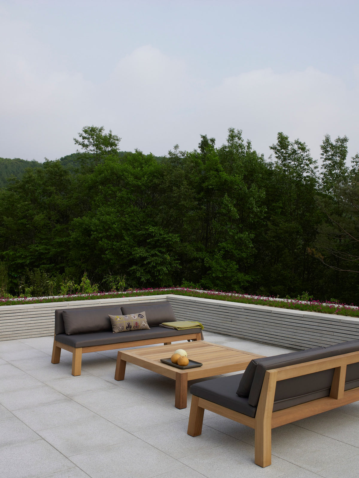 Piet Boon NIEK couches with ANNET coffee table on a roof terrace, in situ