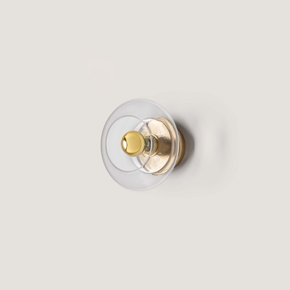 Vitree Wall Lamp, image: Aromas